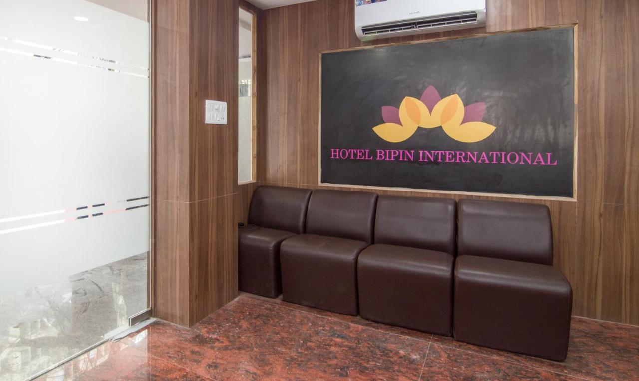 Treebo Trend Bipin International Hotel Lucknow Exterior foto